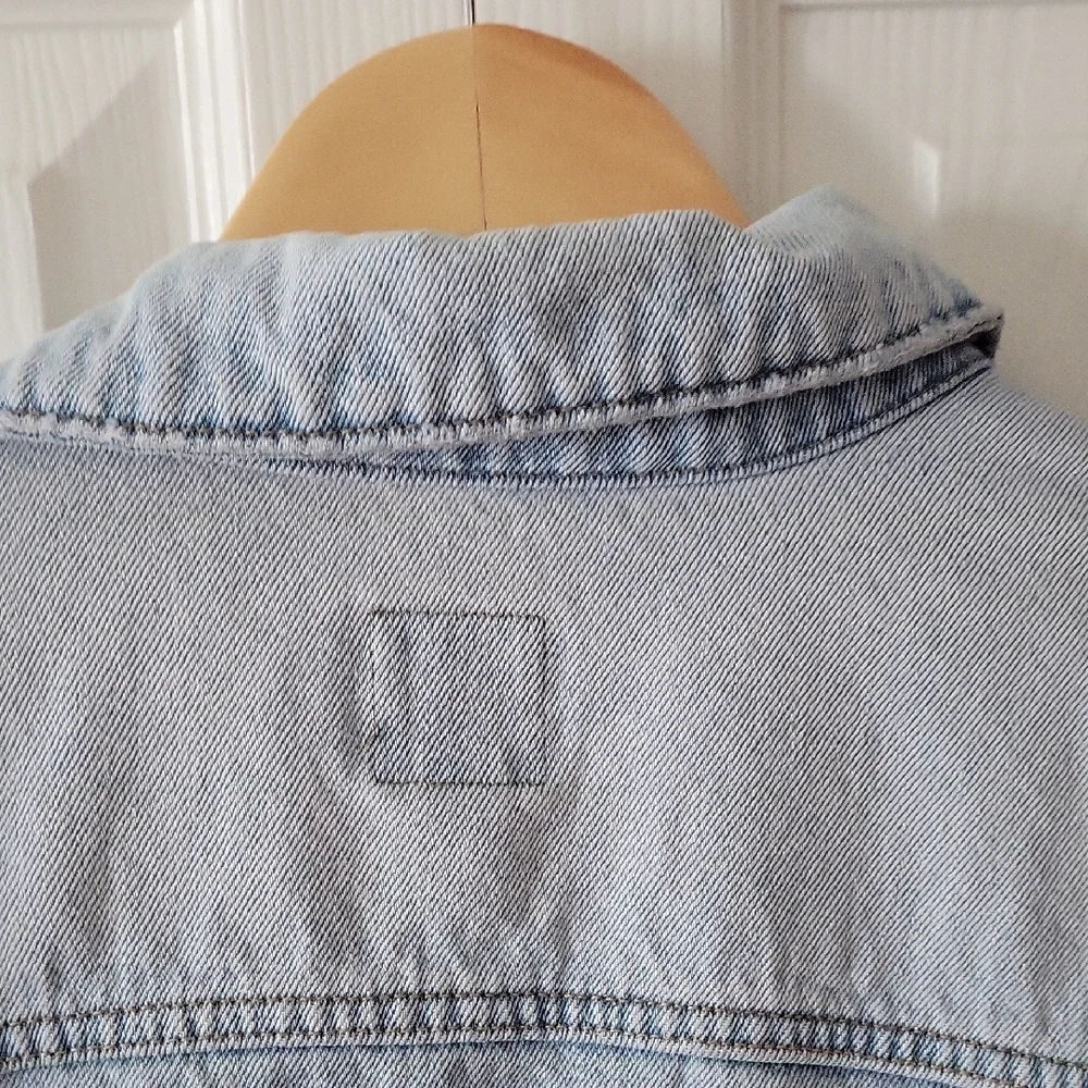 Wild Fable Light Blue Jean Jacket - Picture 7 of 8